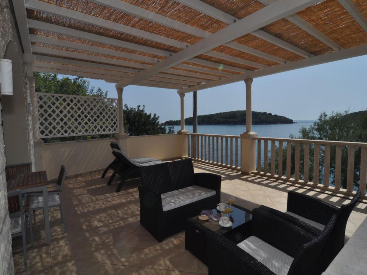 Apartment Marina- Beachfront, Sea View And Free Parking *
